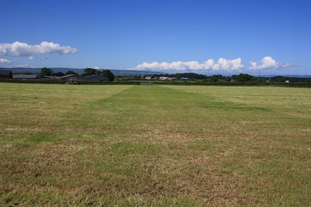 Tummock Studio Perfect For Exploring The North Coast Kilraghts Bagian luar foto